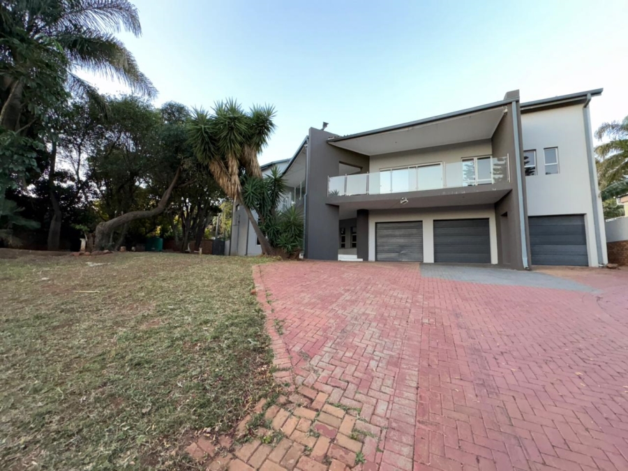 6 Bedroom Property for Sale in Safari Gardens North West